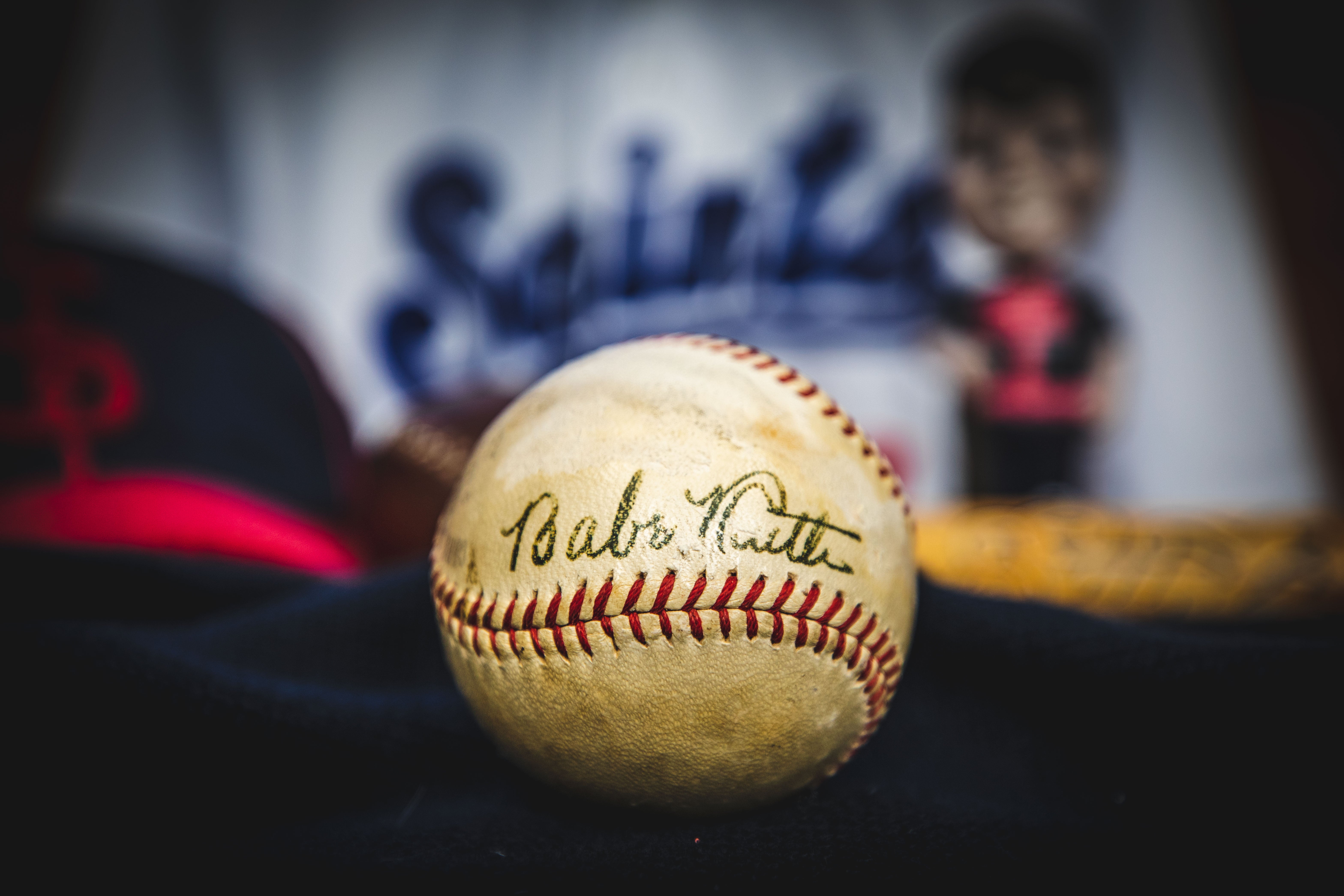 Babe Ruth Yankees Signed 1930s Babe Ruth Home Run Special Baseball